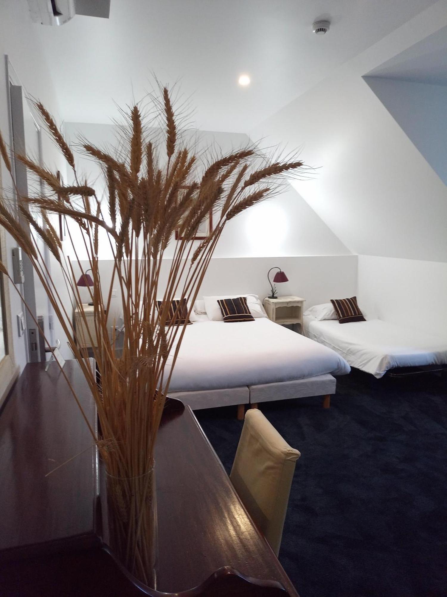 Domaine De Bel Air Hotel Cérans-Foulletourte Eksteriør billede