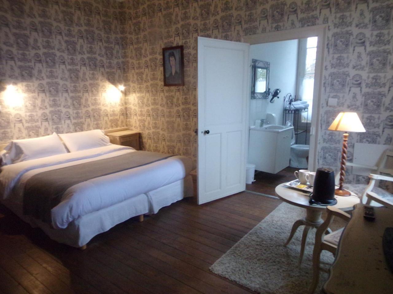 Domaine De Bel Air Hotel Cérans-Foulletourte Eksteriør billede